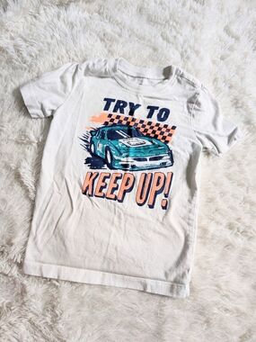 Oshkosh 100% Cotton Try To Keep Up! White Graphic Racing Cars Tshirt Size 2T